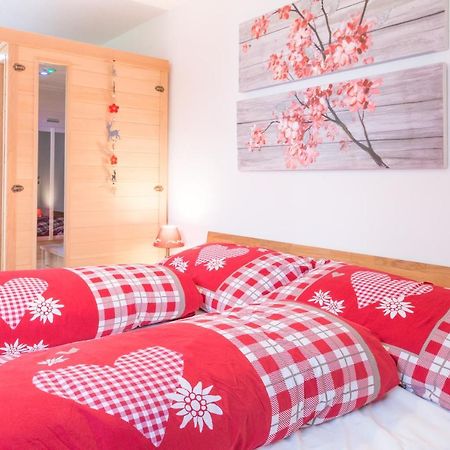 Casa Sur Plaun - 3.5 Zimmerwohnung Sagogn エクステリア 写真