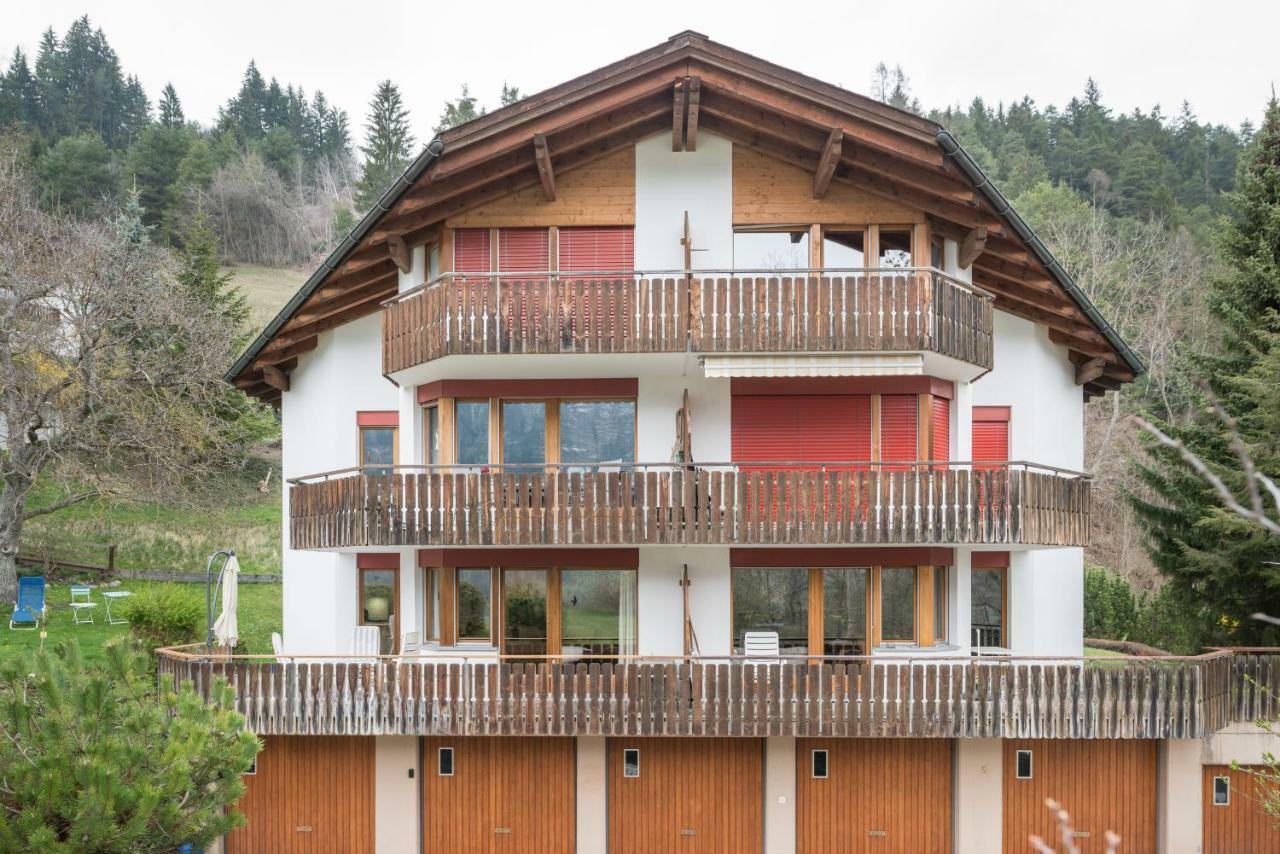 Casa Sur Plaun - 3.5 Zimmerwohnung Sagogn エクステリア 写真
