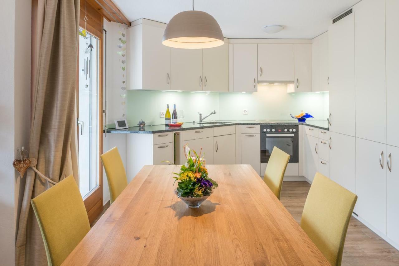 Casa Sur Plaun - 3.5 Zimmerwohnung Sagogn エクステリア 写真