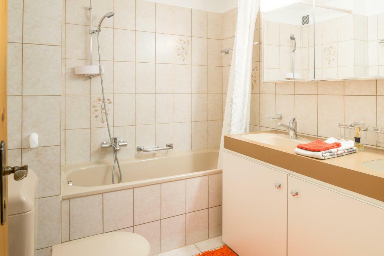 Casa Sur Plaun - 3.5 Zimmerwohnung Sagogn エクステリア 写真